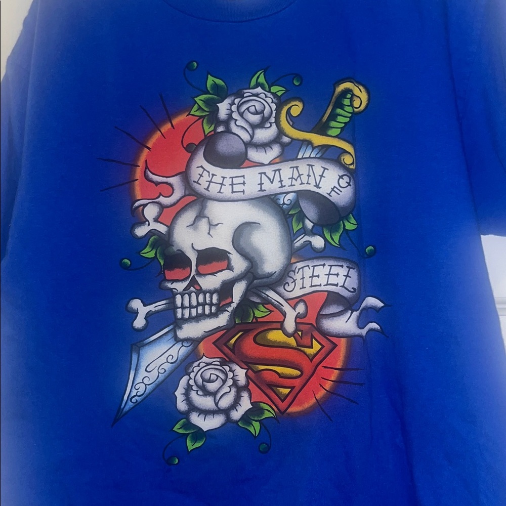 DC Comics Superman Man of Steel Short Slv Graphic Tee skull tattoo Rose dagger
